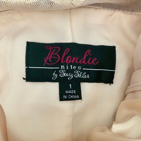 GORGEOUS DRESS !!!!!! - Picture 7 of 8